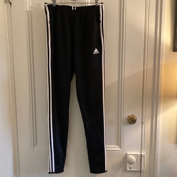 ✨ADIDAS Track Pant with zipper slimming ankles - Picture 2 of 5